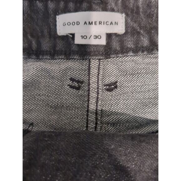 Good American Good 90s High Rise Black Distressed Frayed denim shorts size 10/30 - Picture 4 of 14